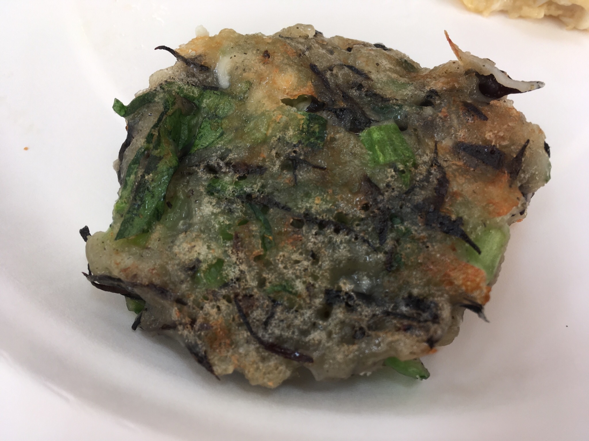 小松菜とひじきとしらすのもちもっちーず焼き