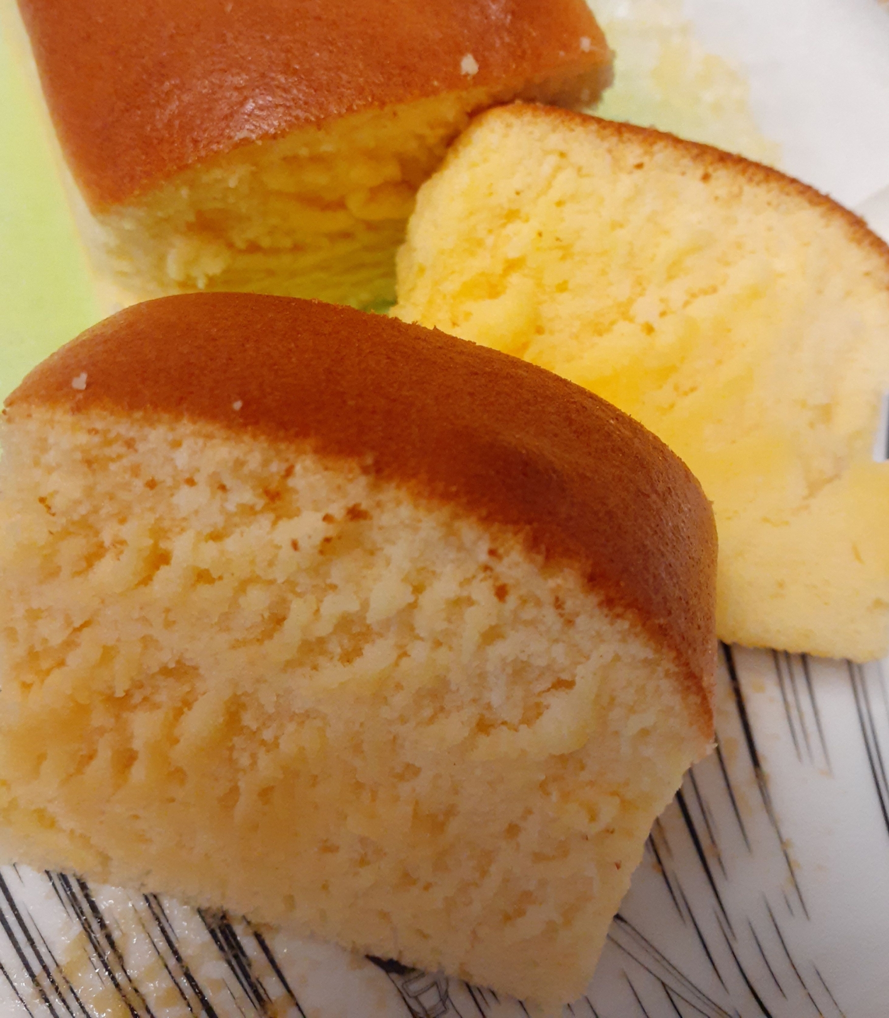 シフォンケーキ 簡単だよ 15cm レシピ 作り方 By Spring 楽天レシピ シフォンケーキ 簡単だよ 15cm レシピ 作り方 By Spring 楽天レシピ