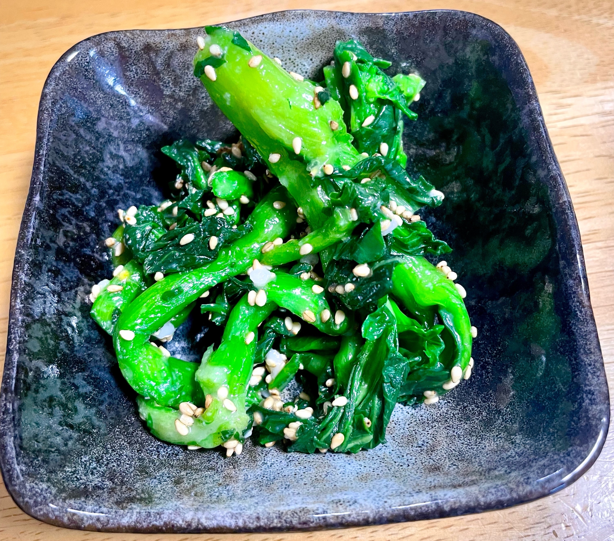 菜の花の塩麹と甘酒のごま和え