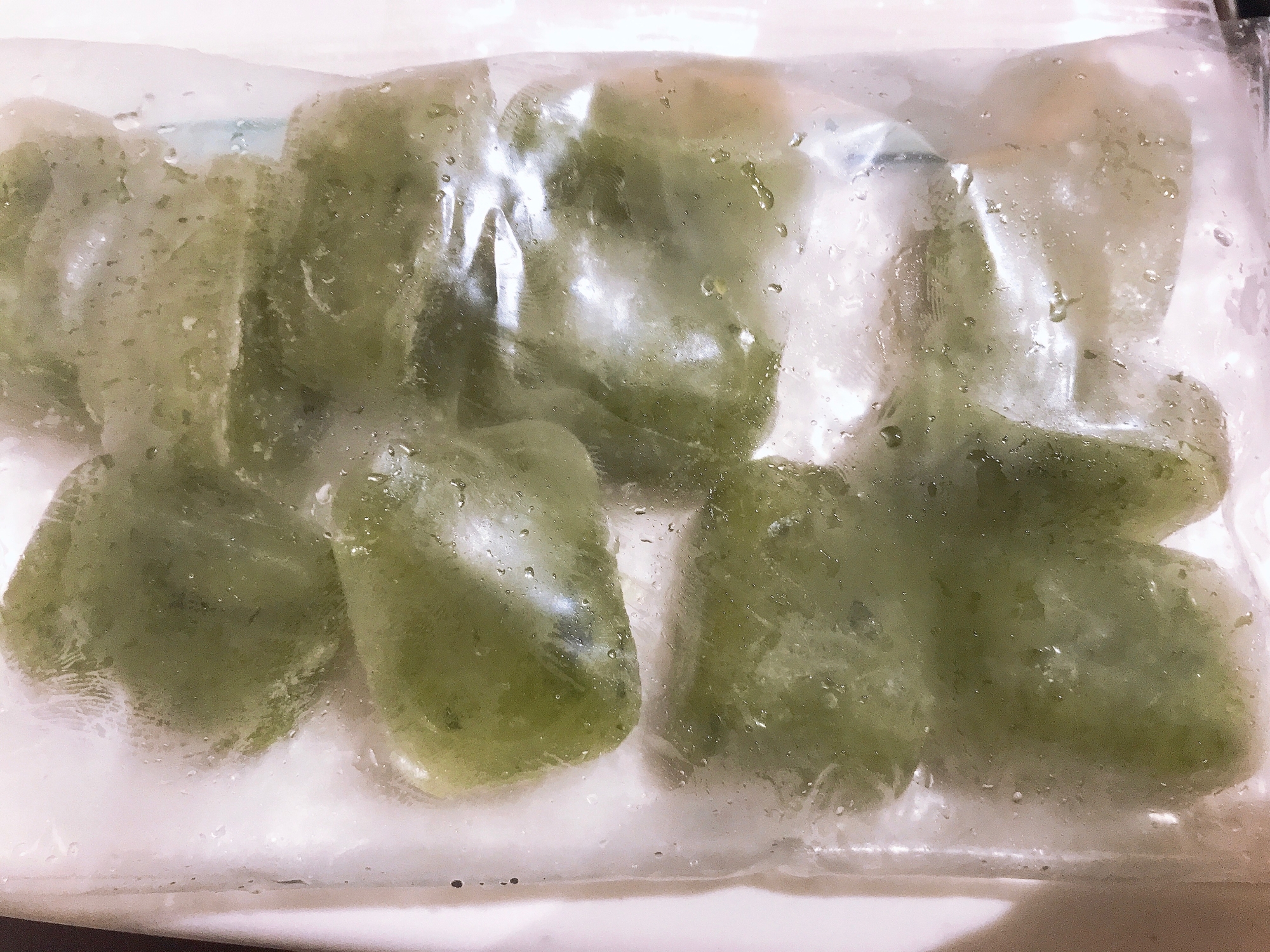 離乳食 きゅうりの冷凍保存 レシピ 作り方 By あいmaman 楽天レシピ