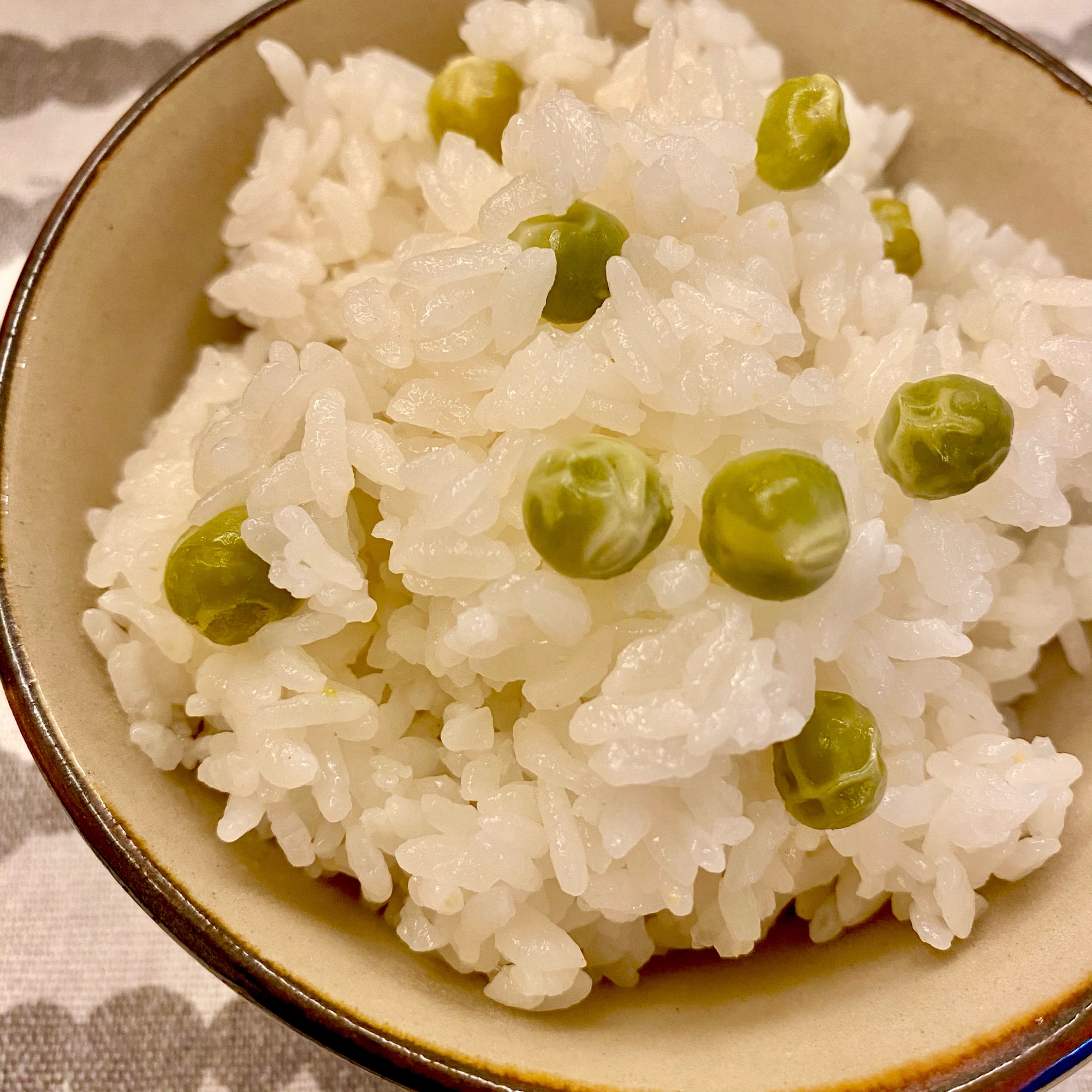 炊飯器だけ 豆ご飯 うすいえんどう レシピ 作り方 By Coconut Kitchen 楽天レシピ