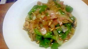 タマネギピーマンしめじの牡蠣油炒め レシピ 作り方 By Flep 楽天レシピ