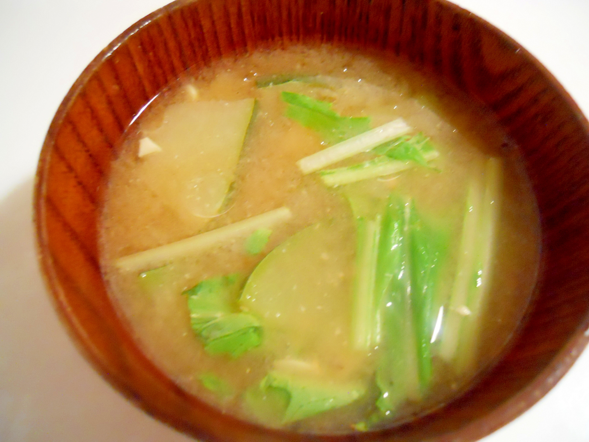 ズッキーニと水菜 ココナッツオイルでお味噌汁 レシピ 作り方 By ブ 子 楽天レシピ ズッキーニと水菜 ココナッツオイルでお味噌汁 レシピ 作り方 By ブ 子 楽天レシピ