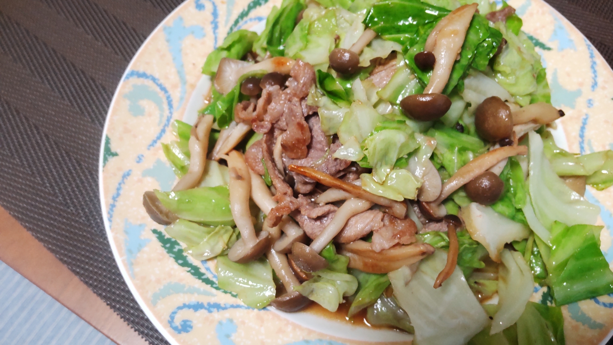 しめじ入り野菜炒め