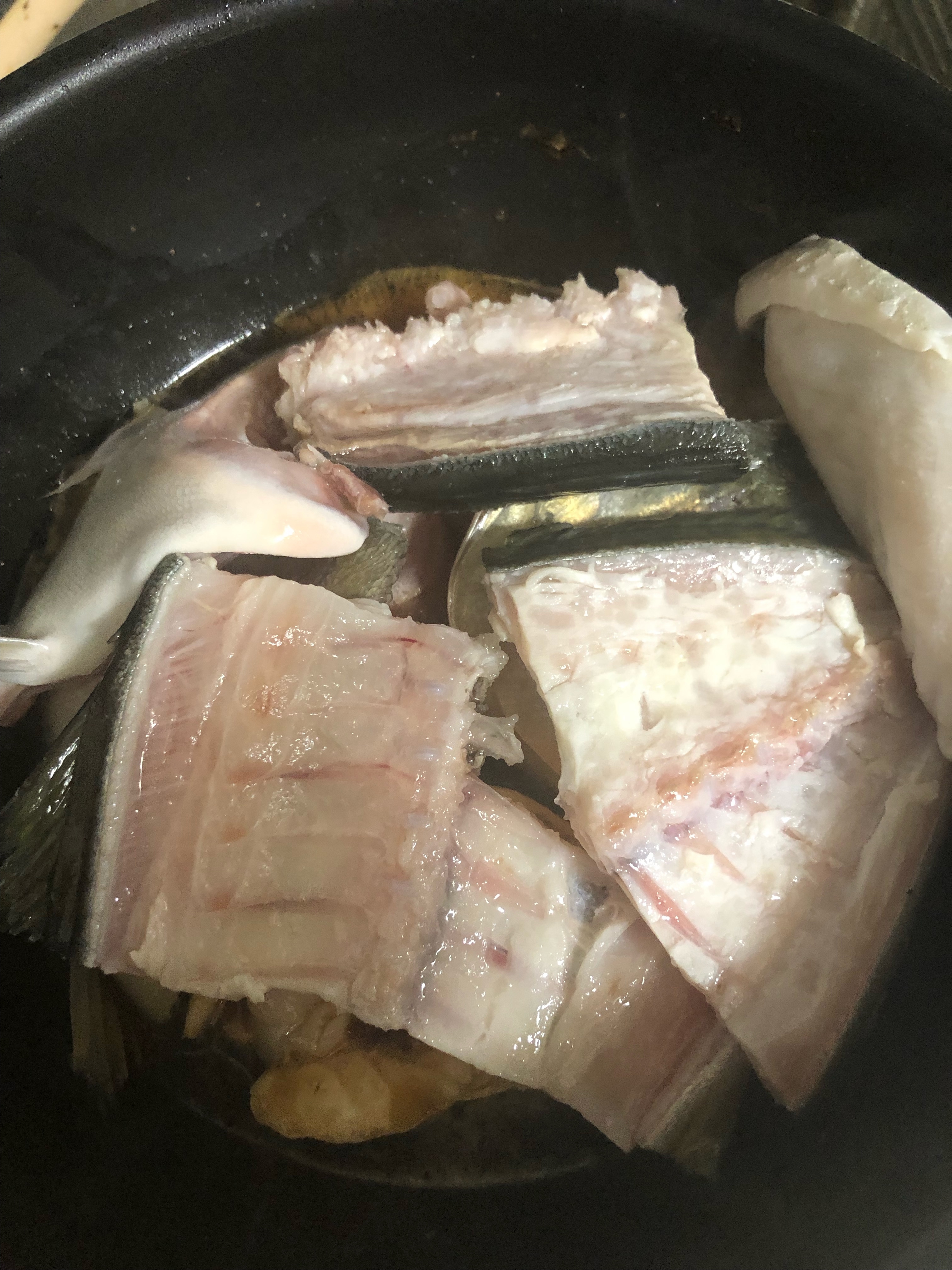 シマアジのアラの煮付け レシピ 作り方 By まぼまぼまん 楽天レシピ シマアジのアラの煮付け レシピ 作り方 By まぼまぼまん 楽天レシピ