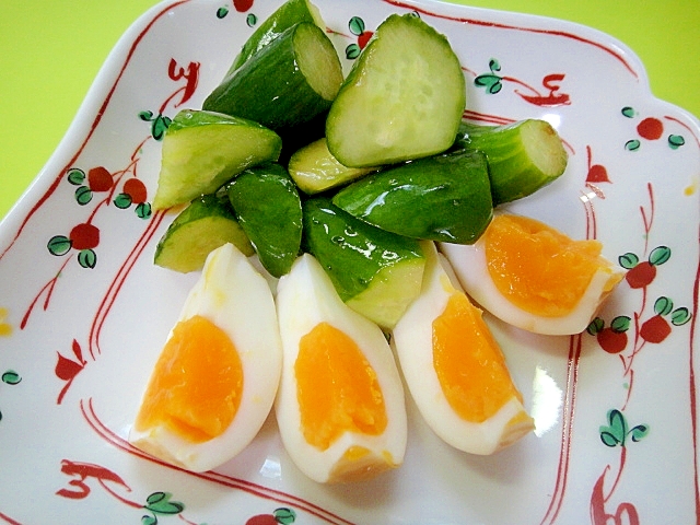 きゅうりとゆで卵の麺つゆ漬け レシピ 作り方 By Mint 楽天レシピ きゅうりとゆで卵の麺つゆ漬け レシピ 作り方 By Mint 楽天レシピ