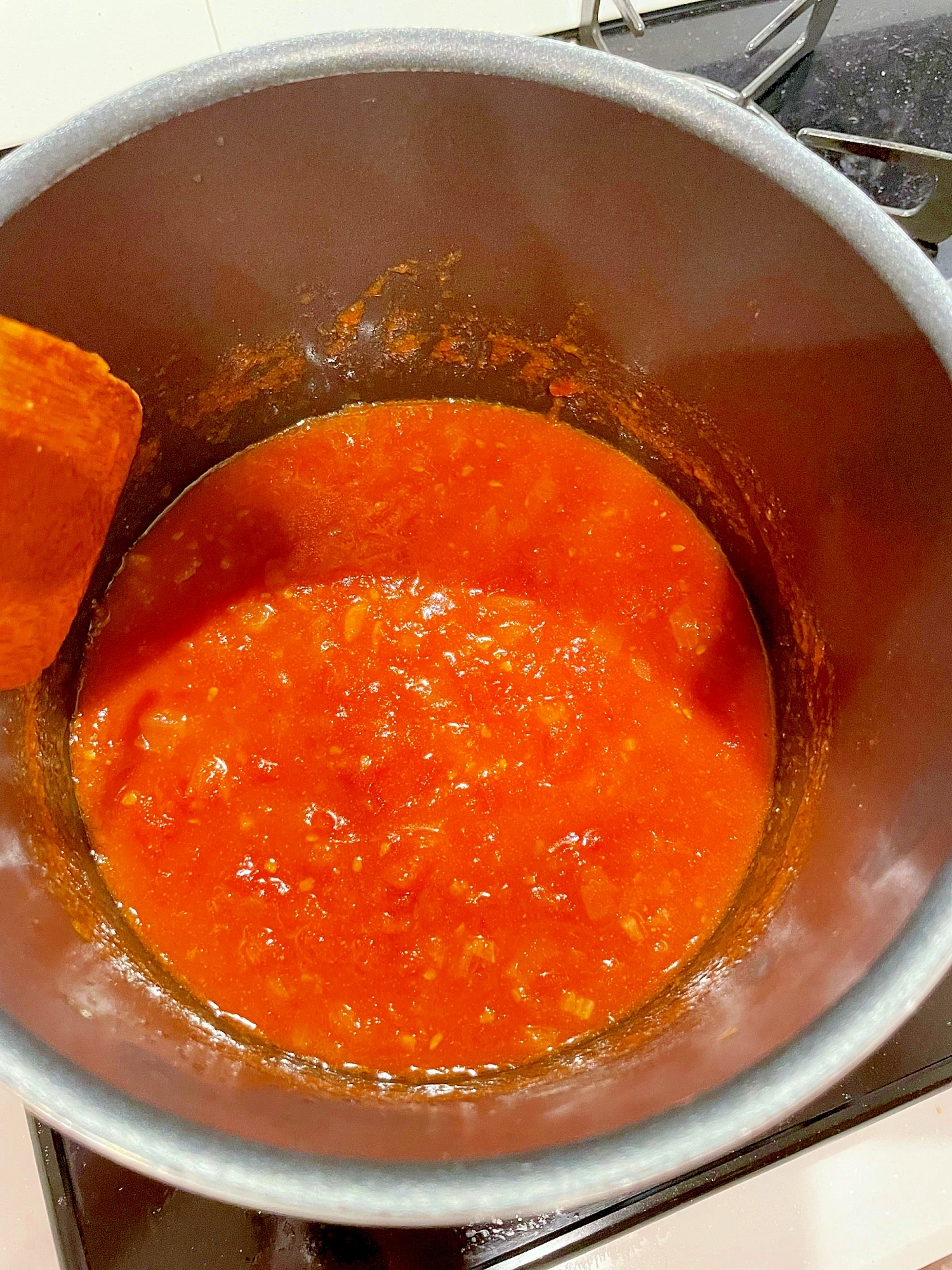 いろんな料理に♪生トマトで作る簡単本格トマトソース
