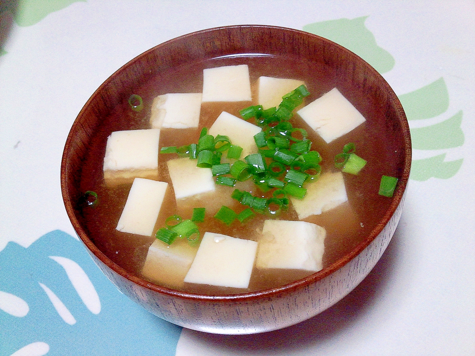 麦みそで豆腐の味噌汁