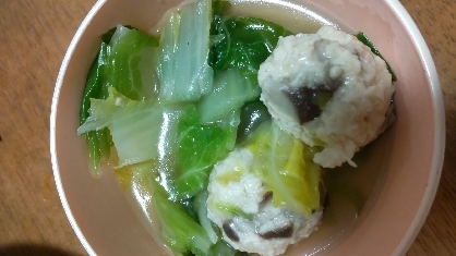 鶏だんごと白菜の中華スープ