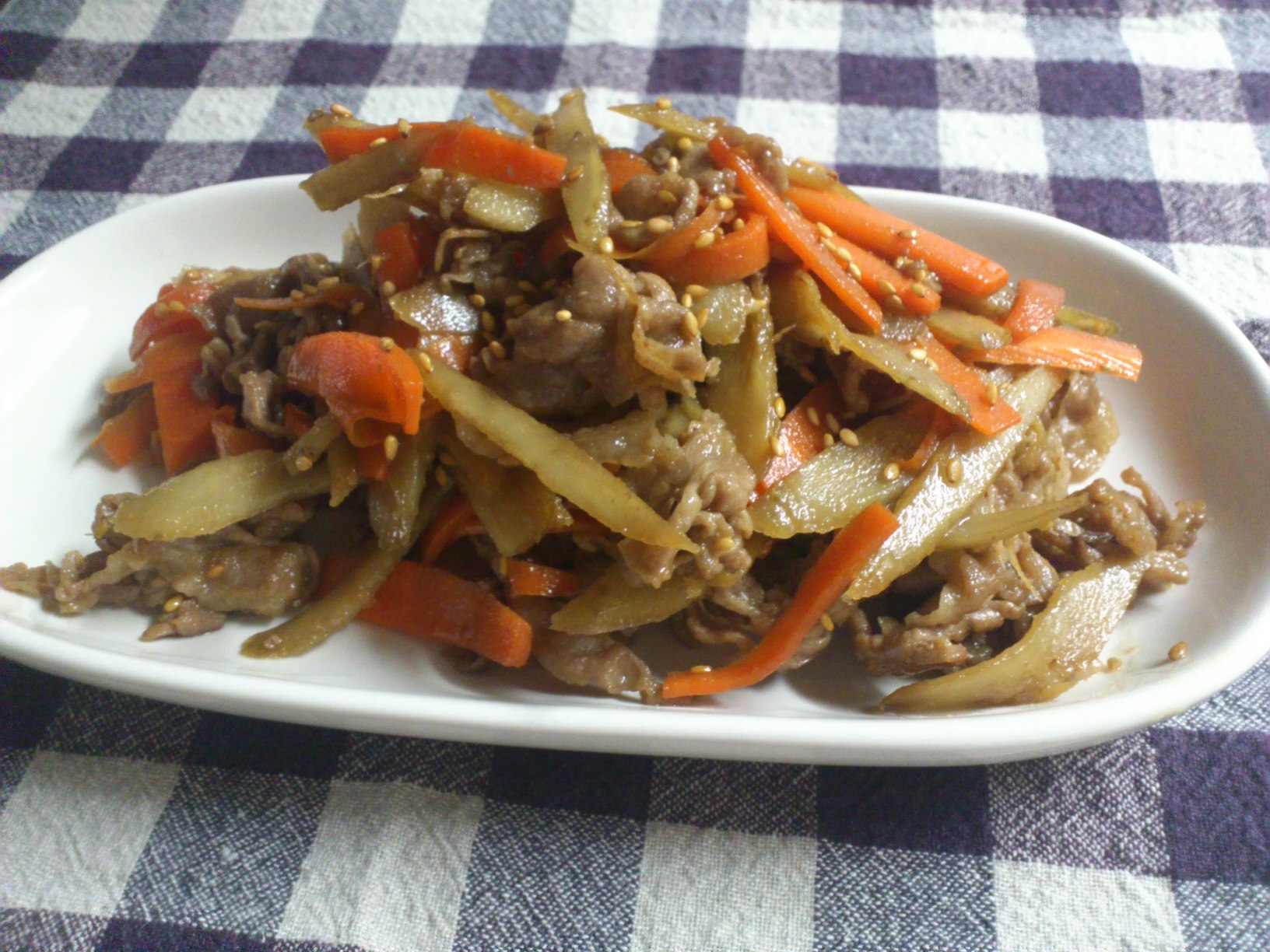 豚肉とごぼうの炒め煮