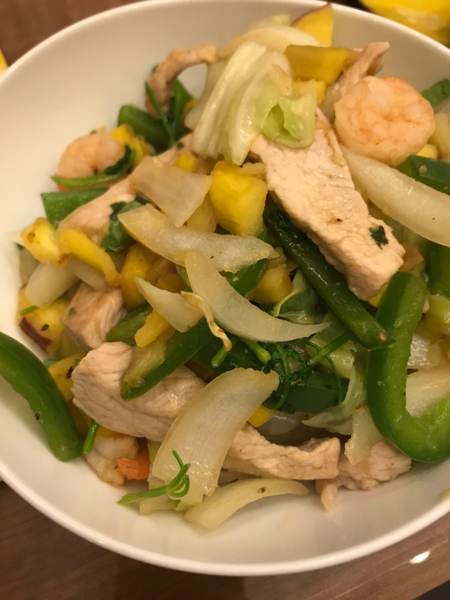 ヤング・ジャックフルーツ採れたよ!肉野菜炒め