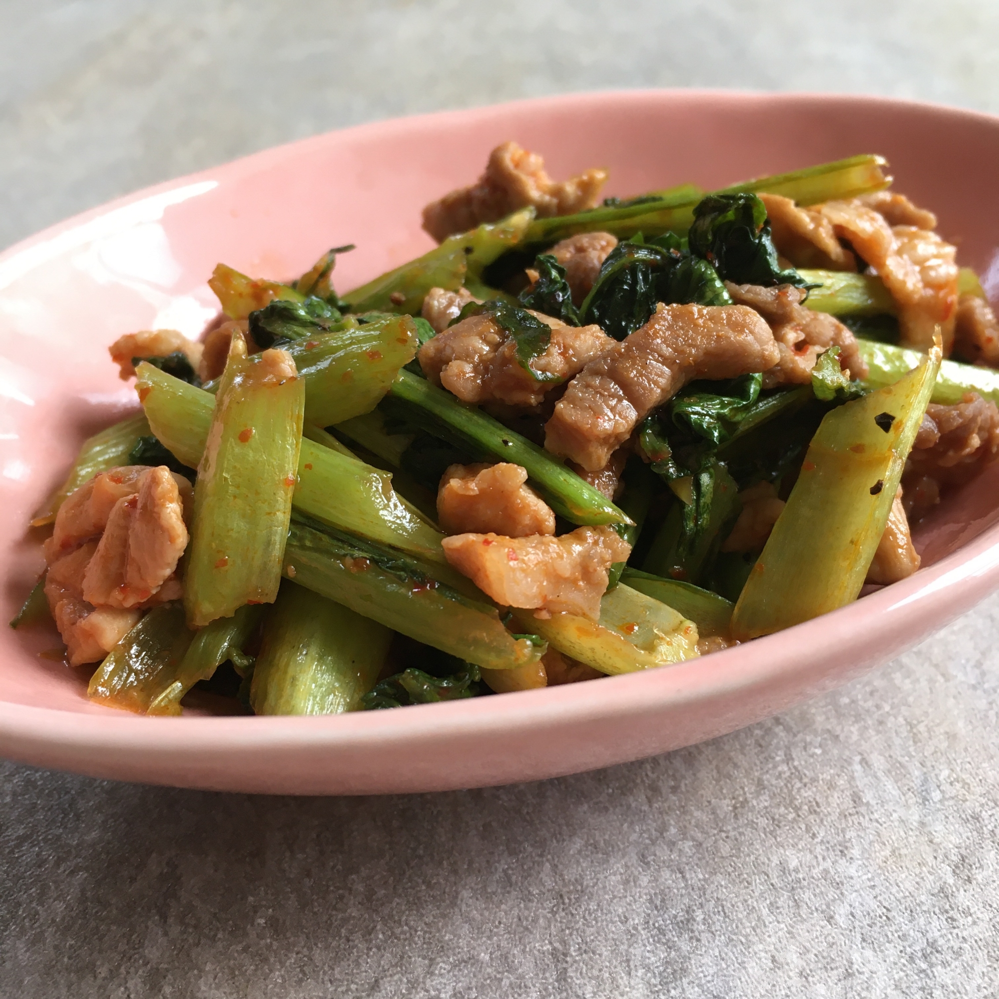 小松菜と豚肉の豆板醤炒め♪