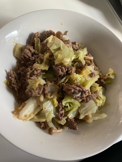 ご飯がすすむ☆挽き肉とキャベツの甘味噌炒め