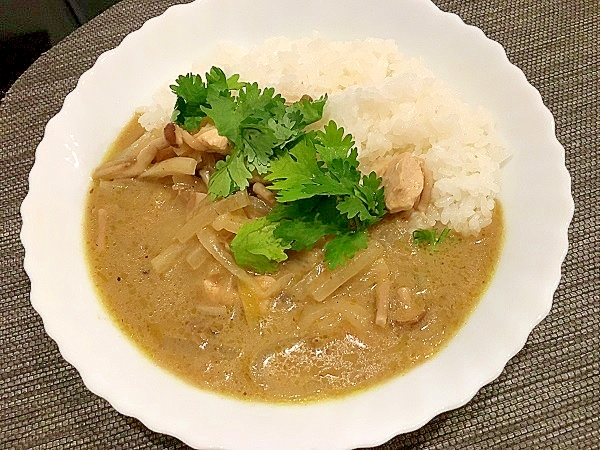 鶏肉と大根のグリーンカレー