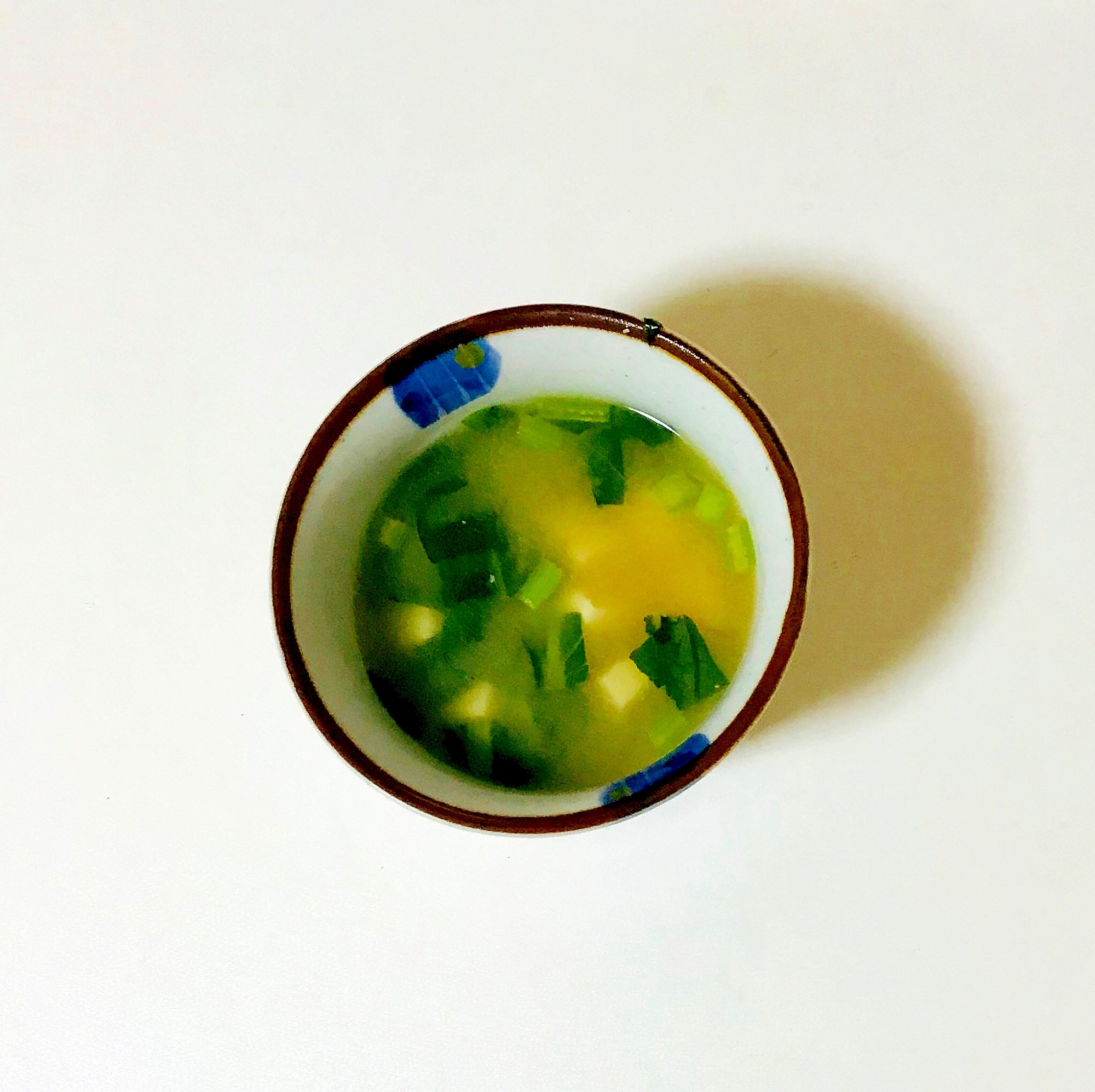 小松菜の木綿豆腐味噌汁