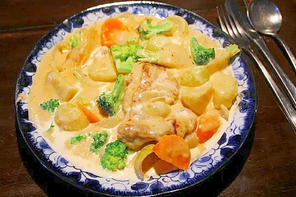 鶏と野菜のクリーム煮