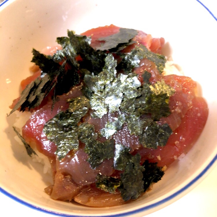 こどもも大好き！刺身用マグロで、簡単マグロ丼♪