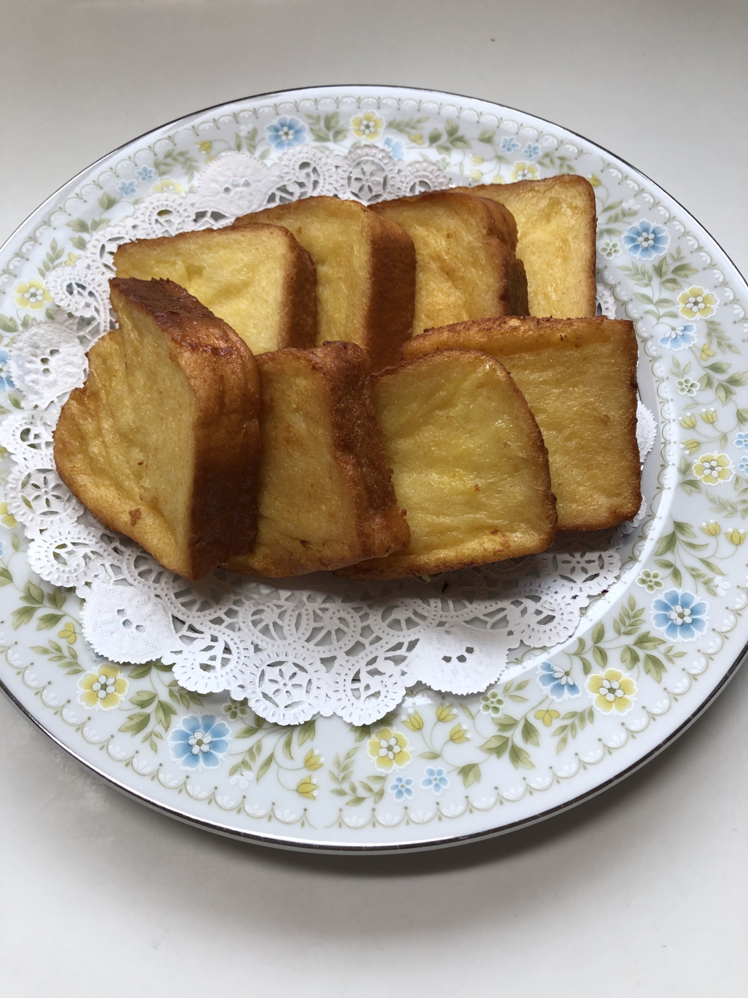 子供のおやつ かり もっちり ほんのり甘い揚げパン レシピ 作り方 By ももなっち 楽天レシピ 子供のおやつ かり もっちり ほんのり甘い揚げパン レシピ 作り方 By ももなっち 楽天レシピ