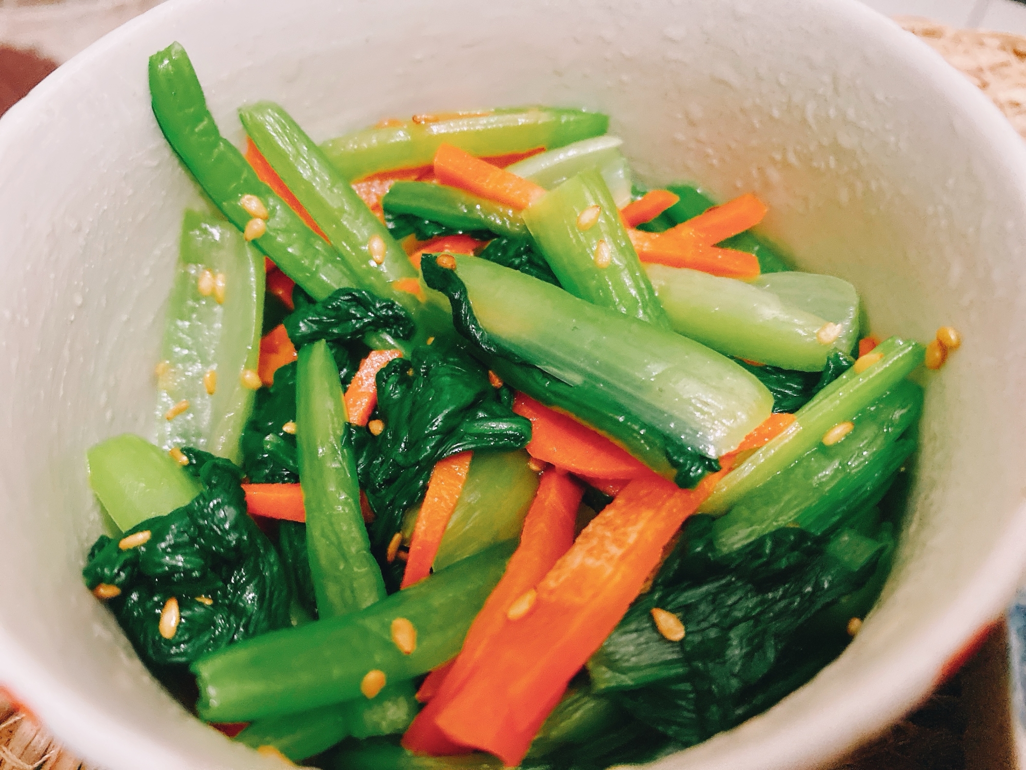 ꕥ小松菜と人参の胡麻和えꕥ