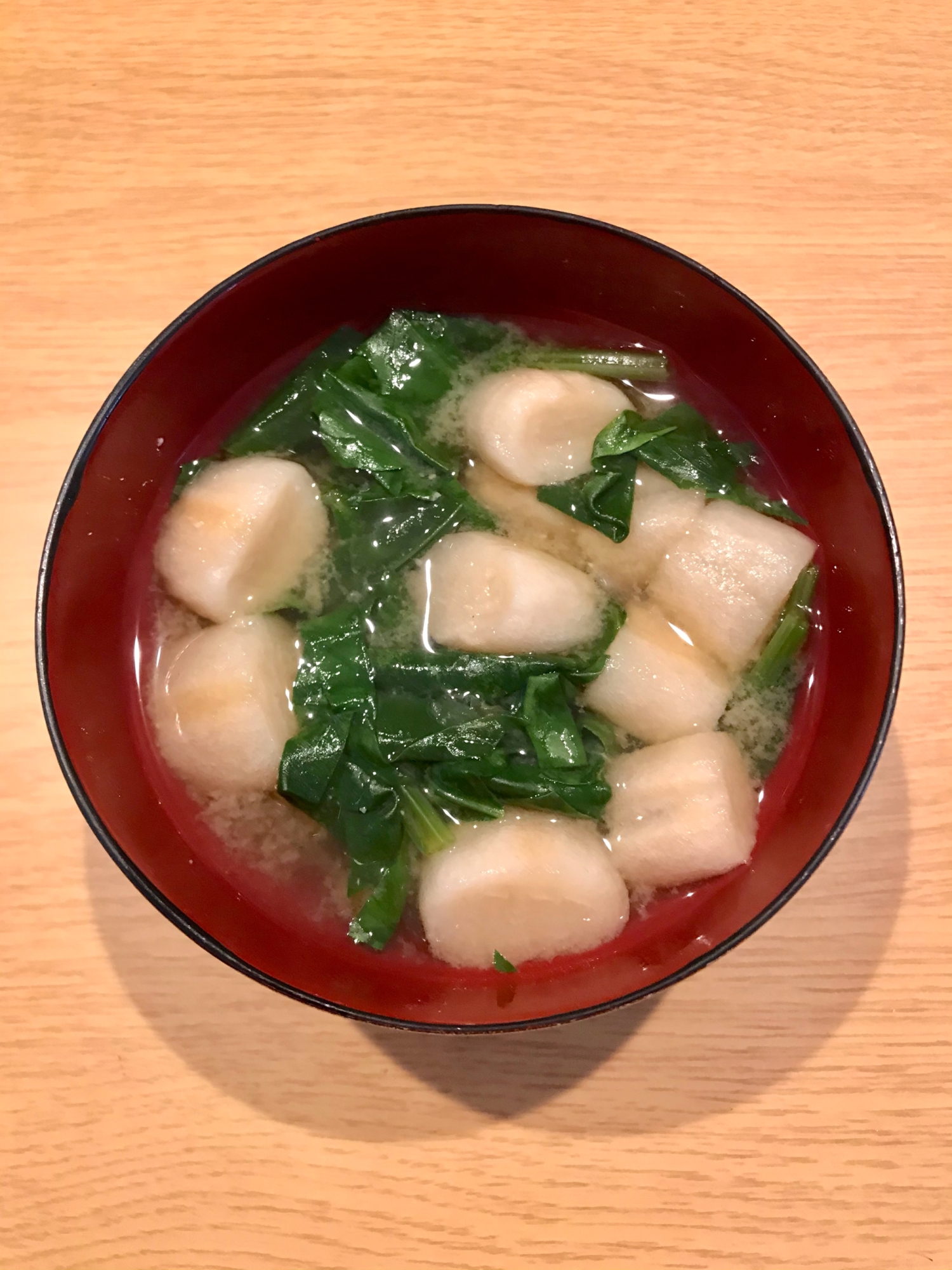 ほうれん草とお麩の味噌汁