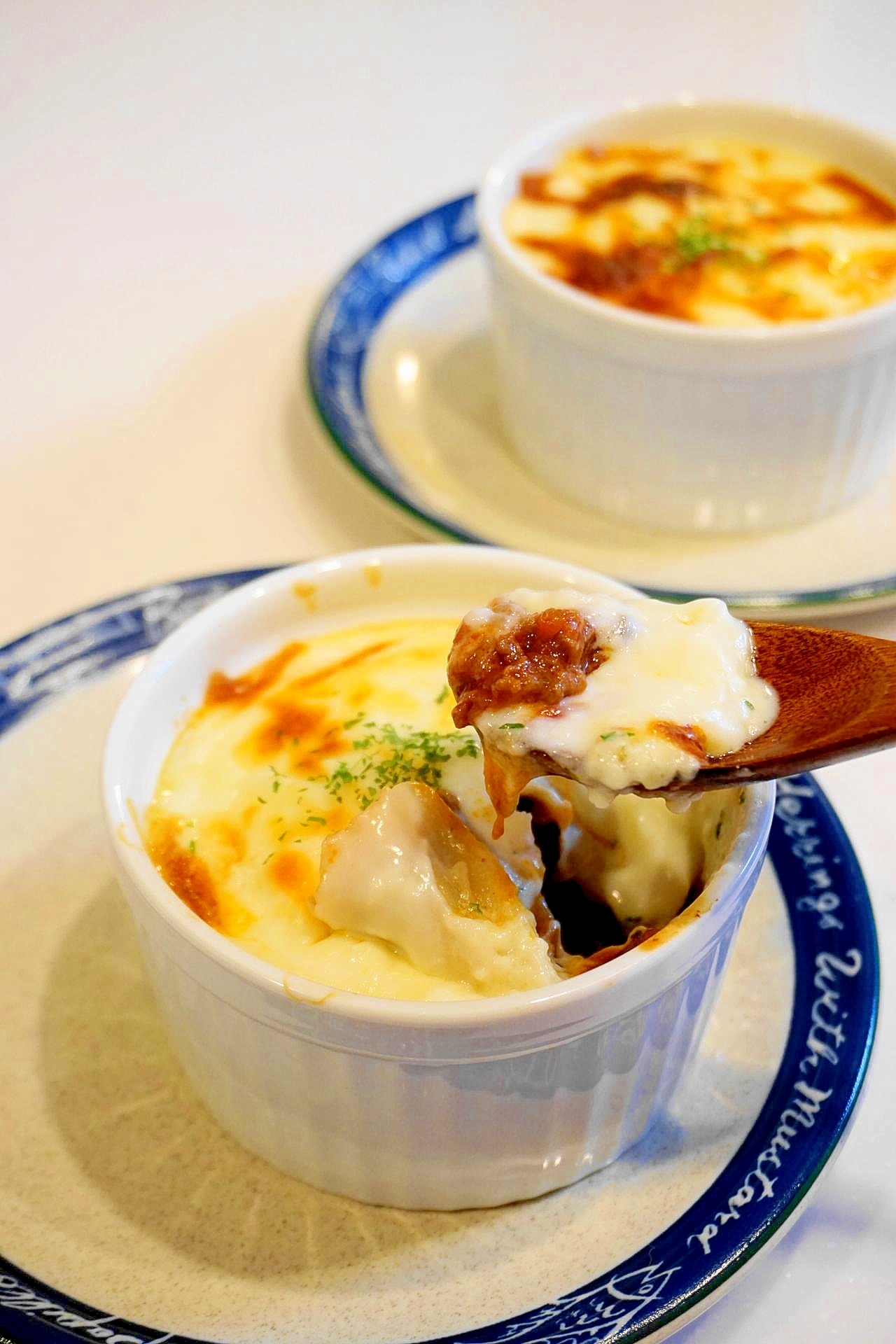 餃子の皮で簡単にモチモチに!ラザニア