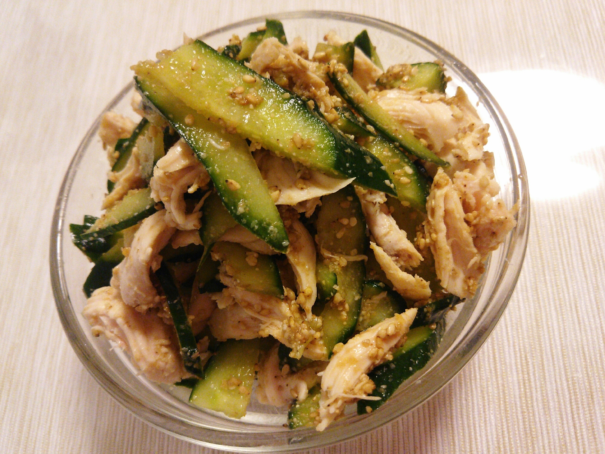 子供も大好き!鶏ささみときゅうりの中華和え