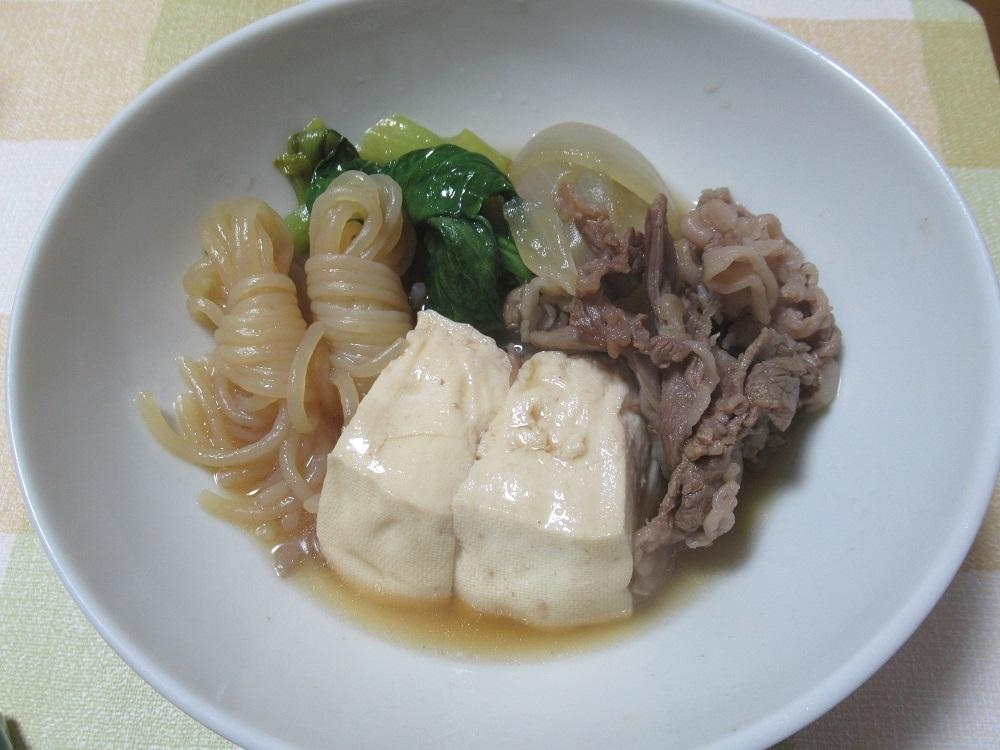 小松菜＆コンニャク入り！肉豆腐