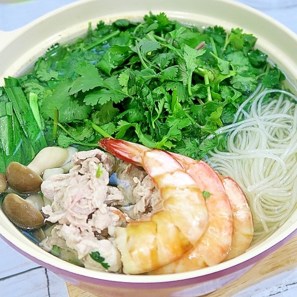 パクチー好きな方に パクチー鍋 レシピ 作り方 By グルヤマ 楽天レシピ パクチー好きな方に パクチー鍋 レシピ 作り方 By グルヤマ 楽天レシピ