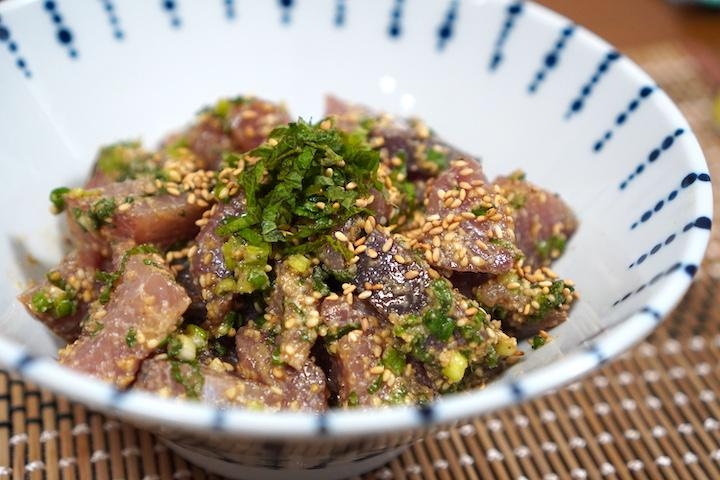 胡麻サバではなく、ハマチで作る「胡麻ハマチ」