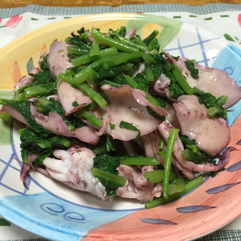 イカと大根菜のドレッシング和え
