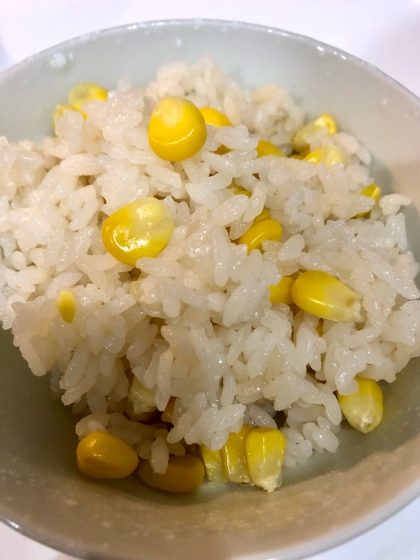 優しい味わいで、とうもろこしの甘みが引き立ちました。簡単で美味しかったです。