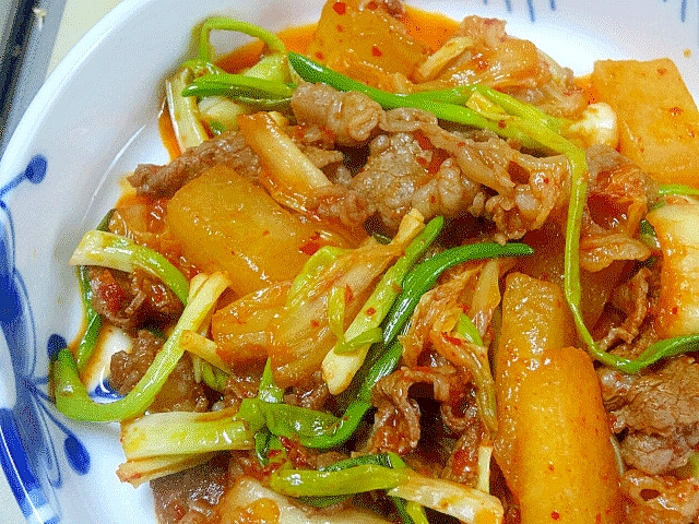 韓国料理風 牛肉と冬瓜キムチ炒め レシピ 作り方 By Startrek 楽天レシピ 韓国料理風 牛肉と冬瓜キムチ炒め レシピ 作り方 By Startrek 楽天レシピ