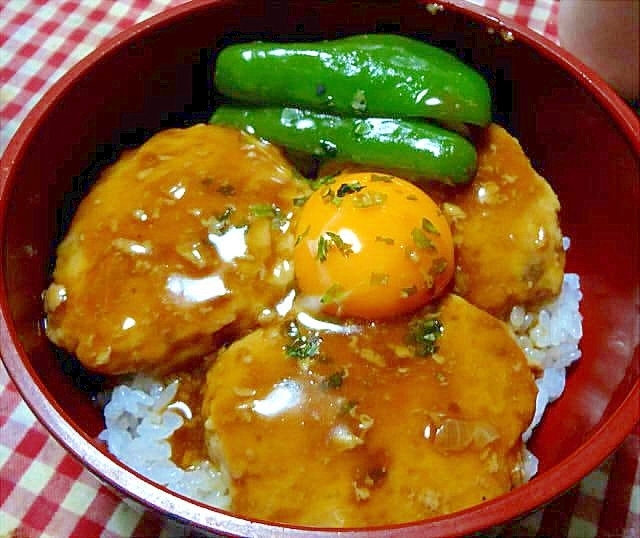 豆腐入りやわらか鶏つくね丼