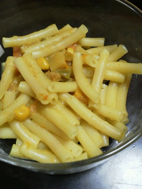 ぱぱっとサラダ★マカロニカレー味