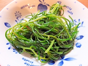おかひじきオリーブオイル炒め 塩胡椒だけで簡単♪