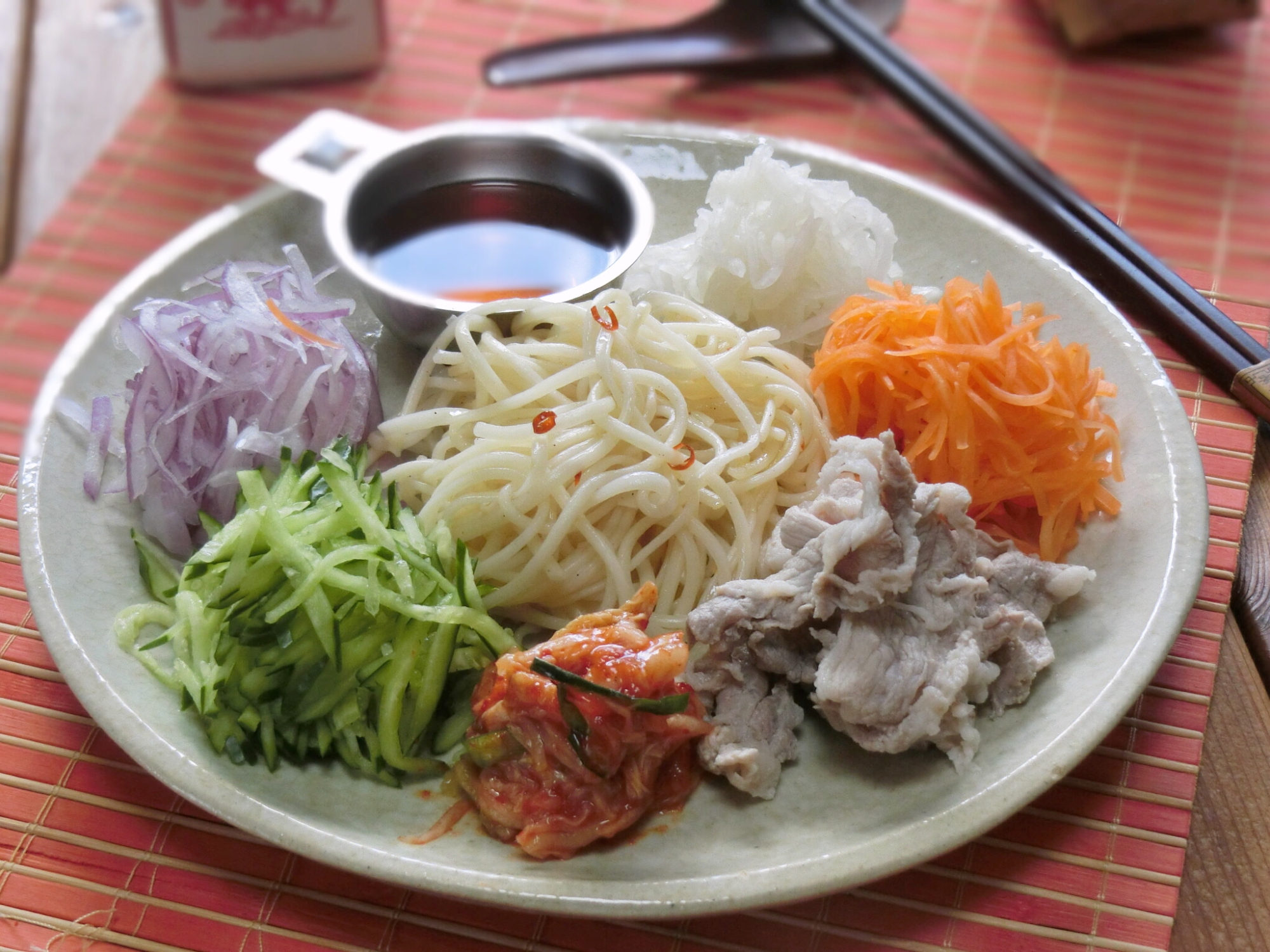 アジアン混ぜ麺