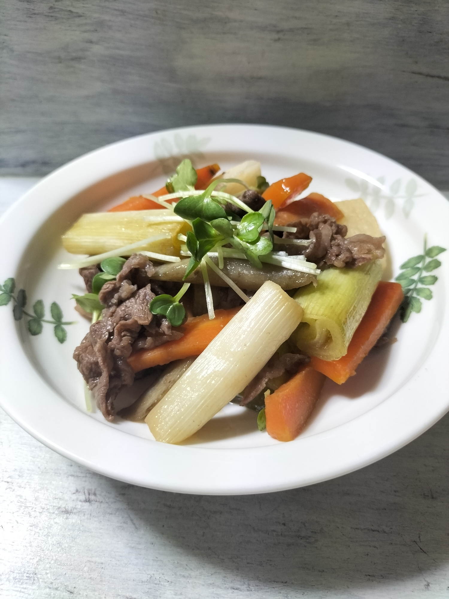 食感を楽しむ牛肉＆白ねぎ＆長芋の焼き煮