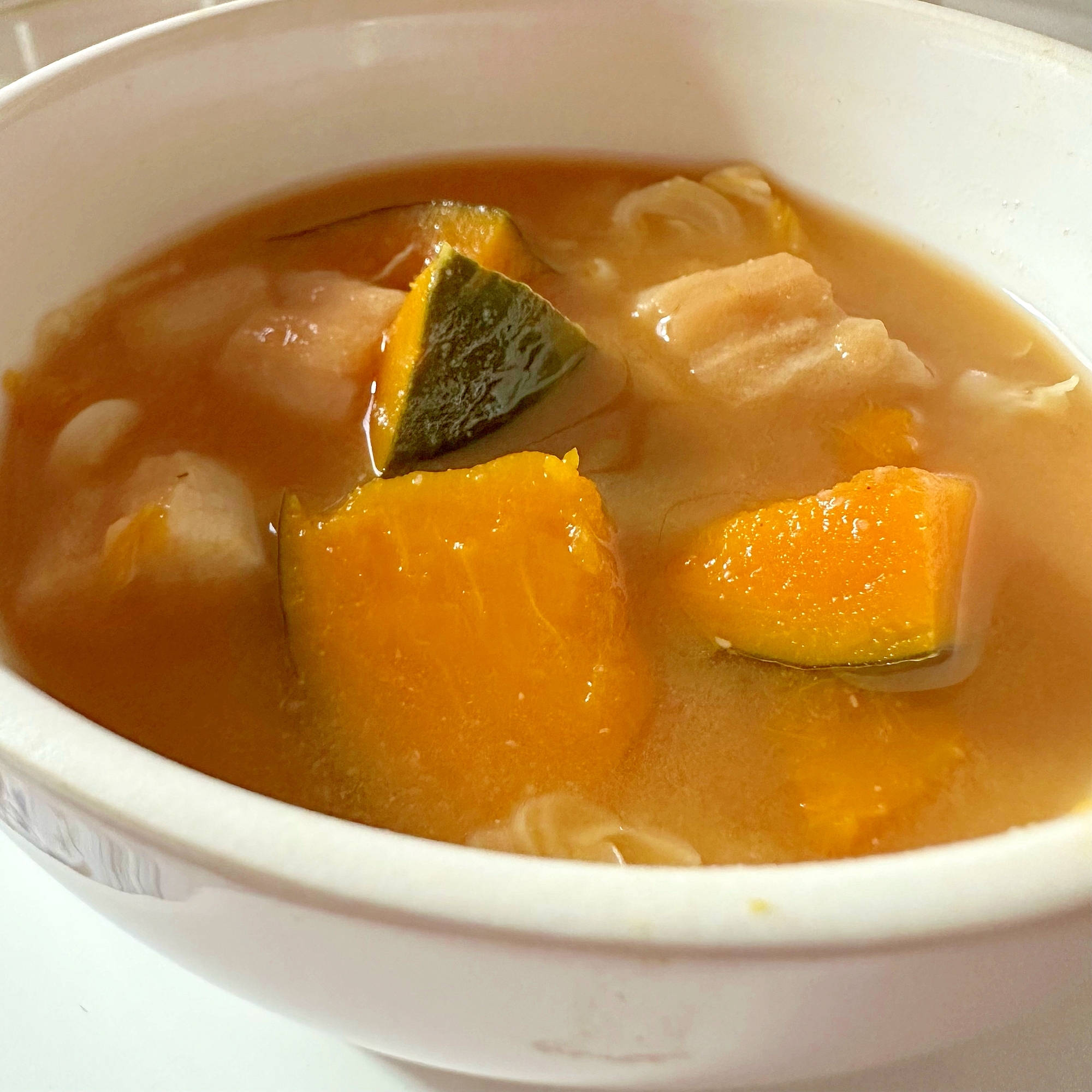 かぼちゃとキャベツの味噌汁*・*・: