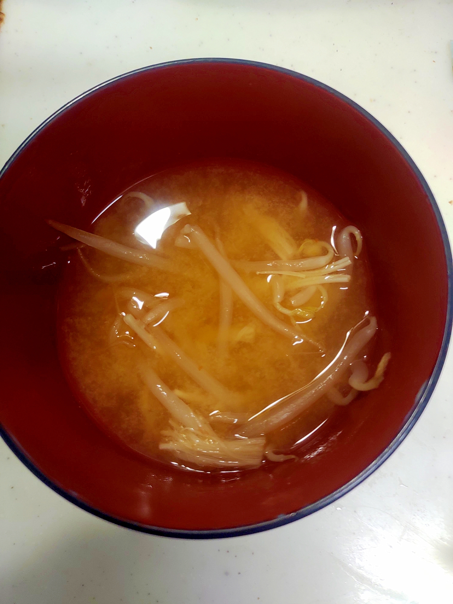 もやしのしょうが味噌汁