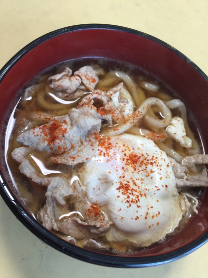 豚肉を使った肉うどん