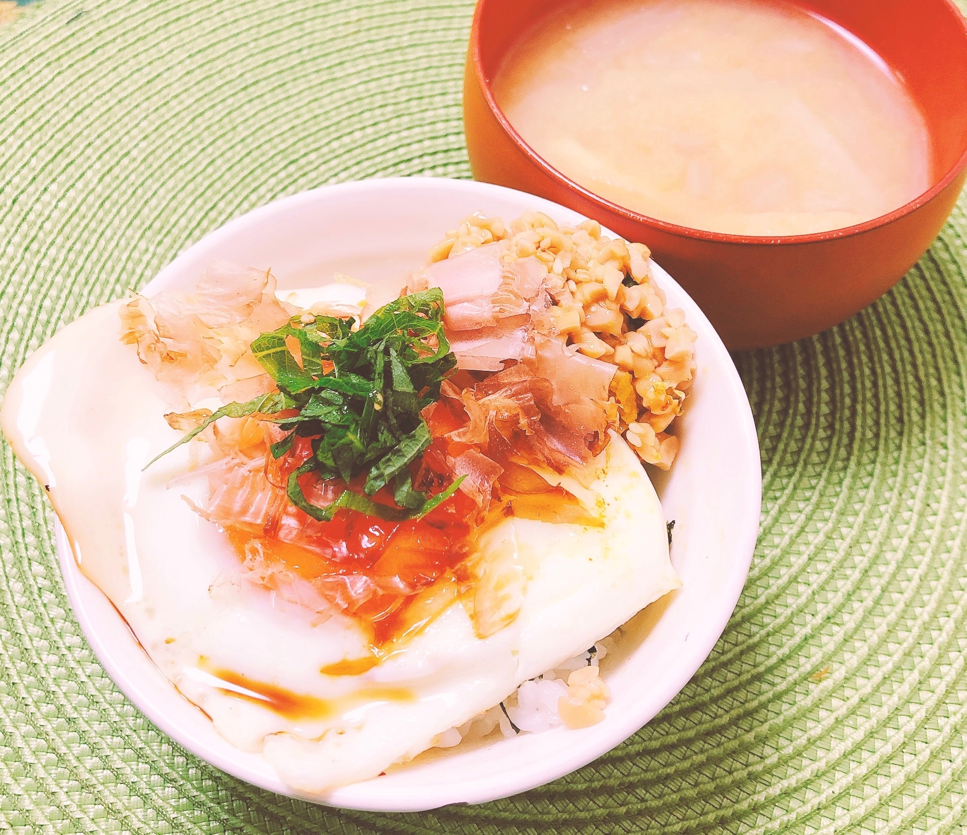 納豆目玉焼き丼✧˖°