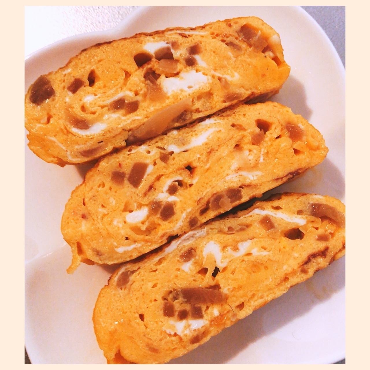 シャキシャキ食感が美味しい！たくあん入り玉子焼き