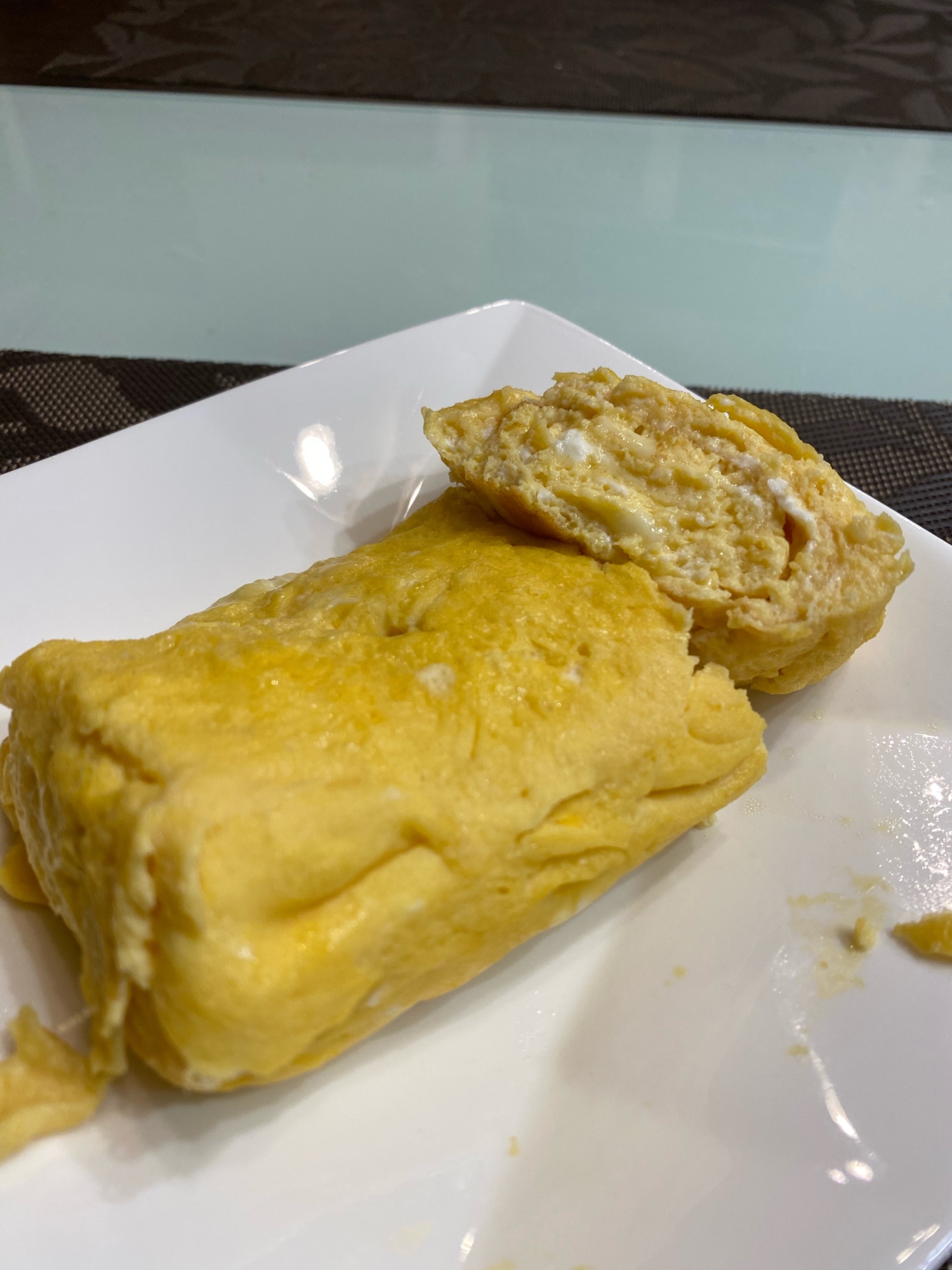 居酒屋の味を、チーズ入り出し巻き卵!