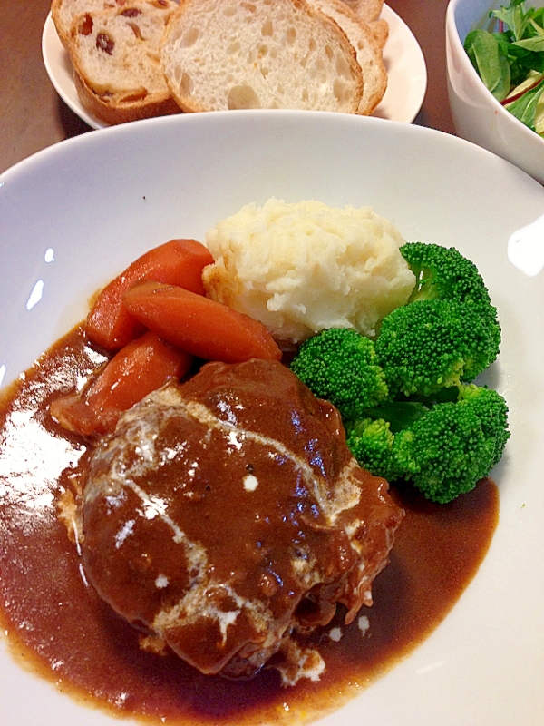 炊飯器で煮込む 牛すね肉の赤ワイン煮 レシピ 作り方 By 0クワハラ 楽天レシピ