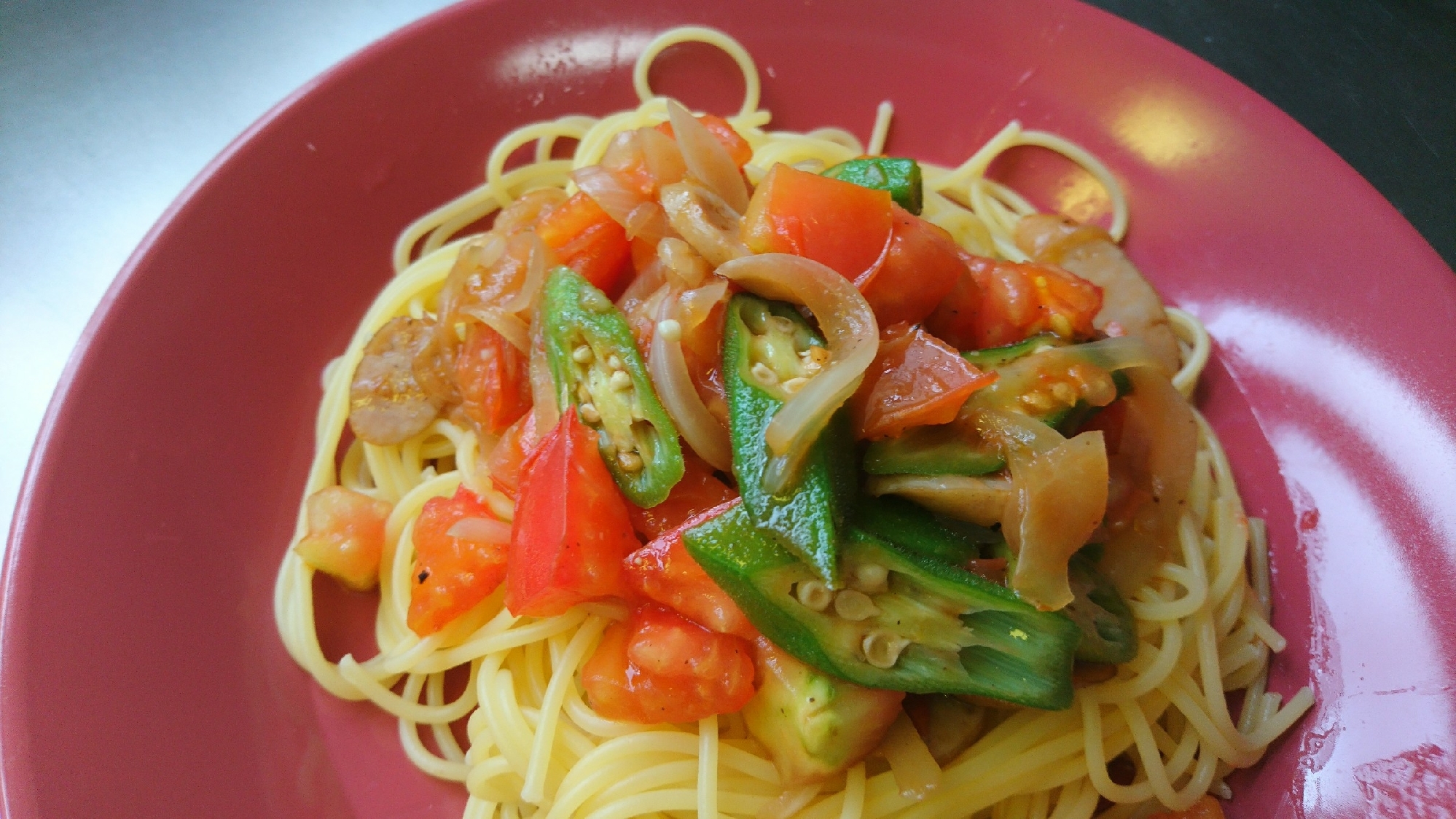 簡単！おくらとトマトのさっぱりパスタ（´ 3｀)