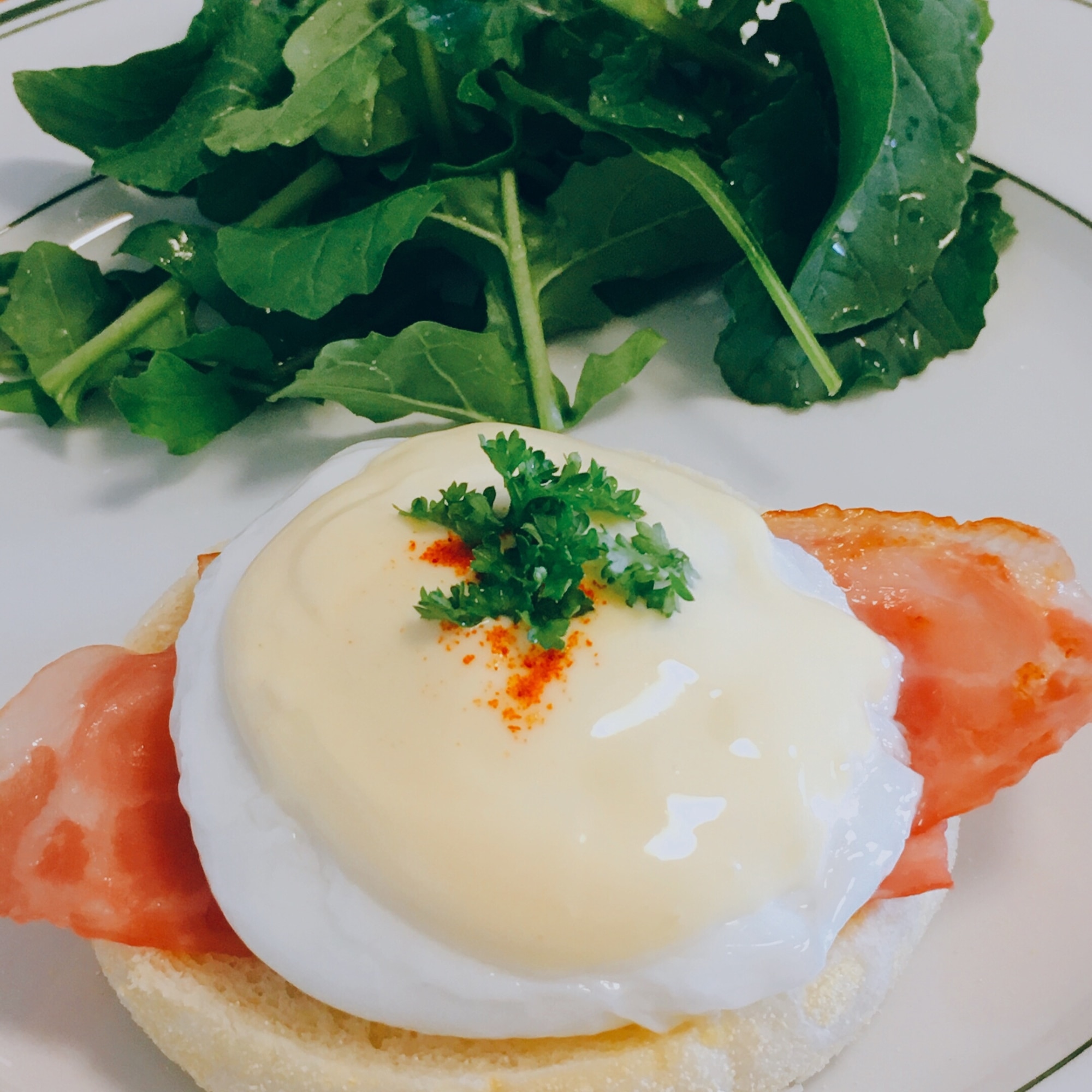 スイスチャードのエッグベネディクトのレシピ