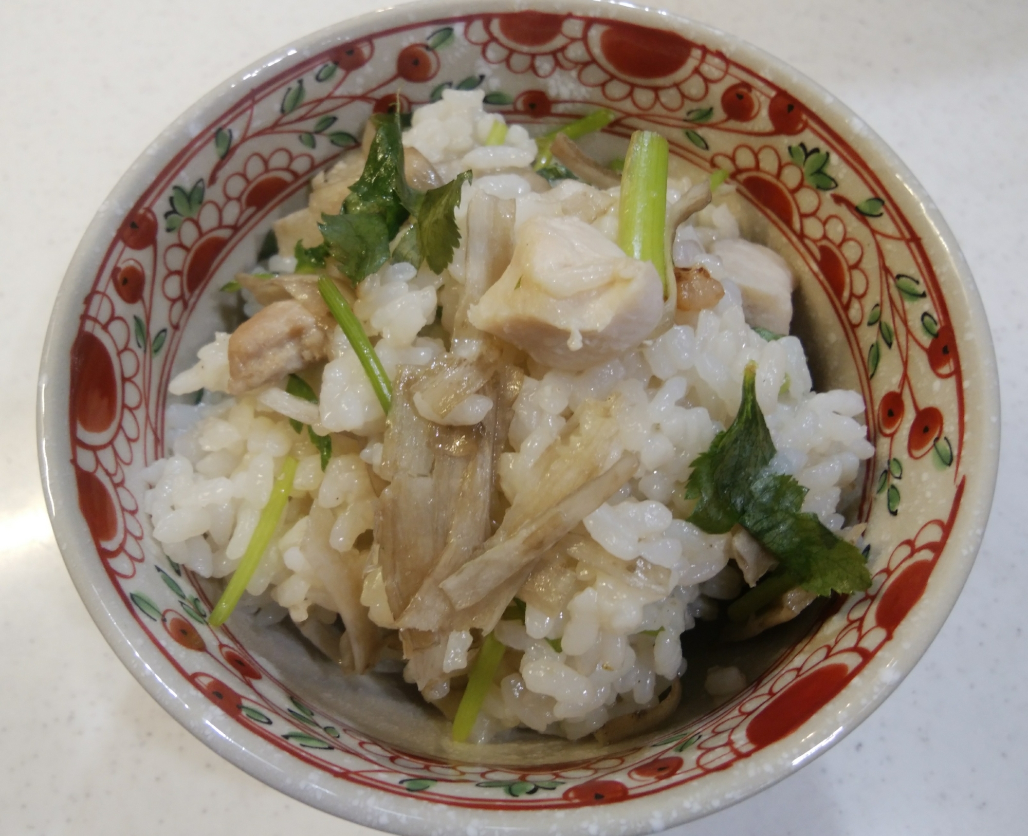 鶏肉とゴボウの炊き込みご飯♪