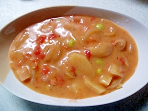 トマト嫌いでもがっつり食べれる。トマトシチュー