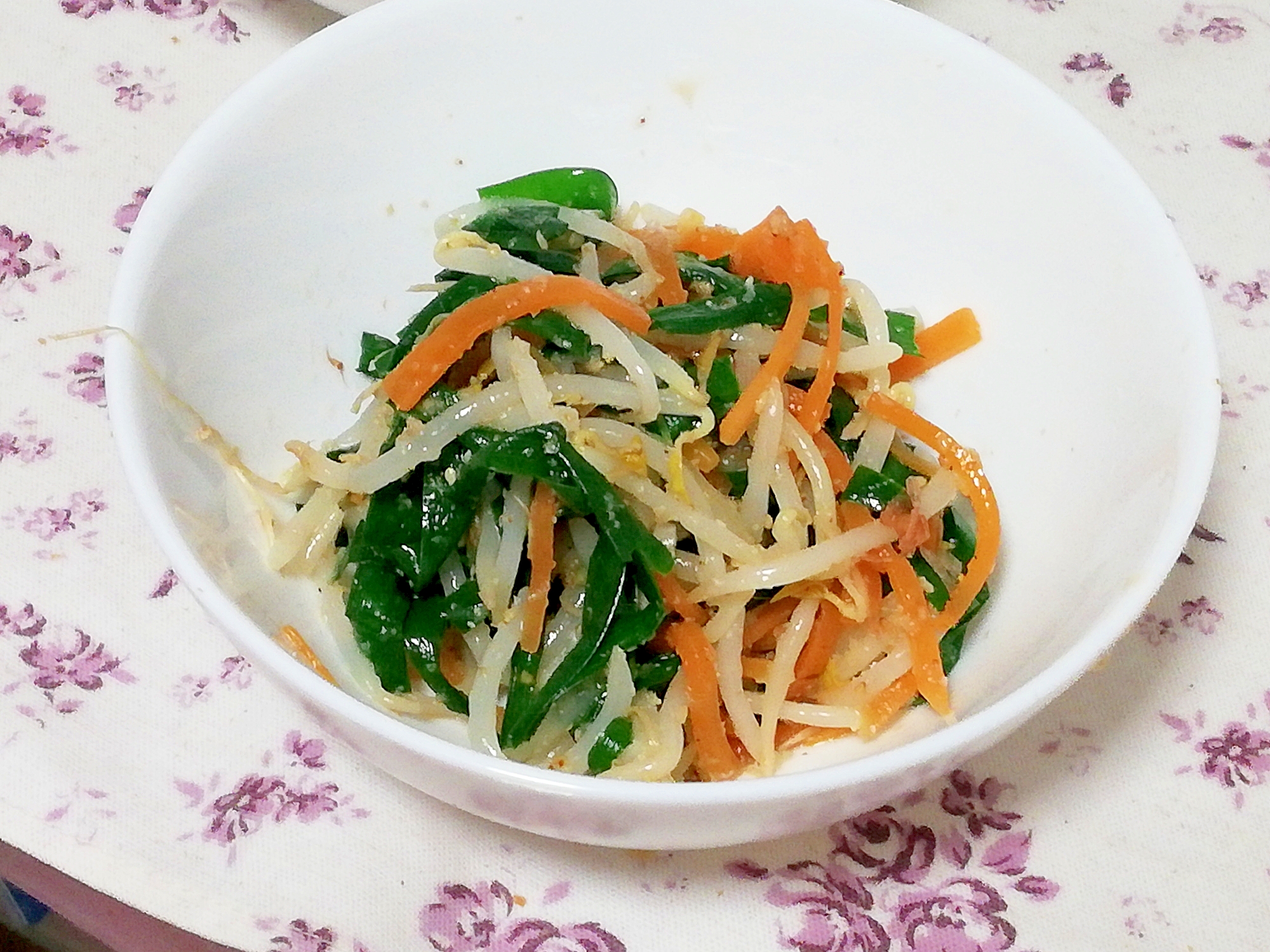 レンジで簡単作りおき ニラ人参もやしのナムル レシピ 作り方 By かっぺ4217 楽天レシピ レンジで簡単作りおき ニラ人参もやしのナムル レシピ 作り方 By かっぺ4217 楽天レシピ