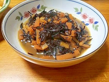 ひじきの煮物 味付けは顆粒だしの素だけでシンプルに レシピ 作り方 By ほこ9574 楽天レシピ